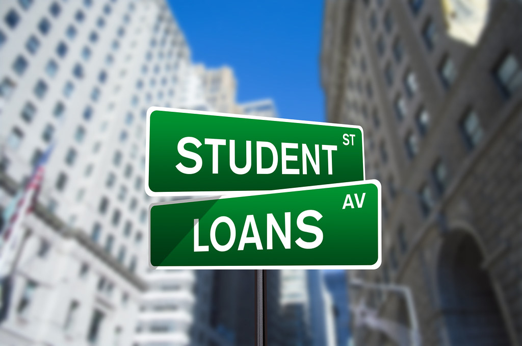 Crowdfunding site for undergraduate student